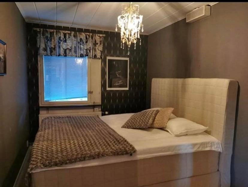 Own Private Room In A Big House! Lulea Bagian luar foto