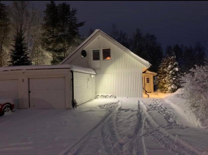 Own Private Room In A Big House! Lulea Bagian luar foto