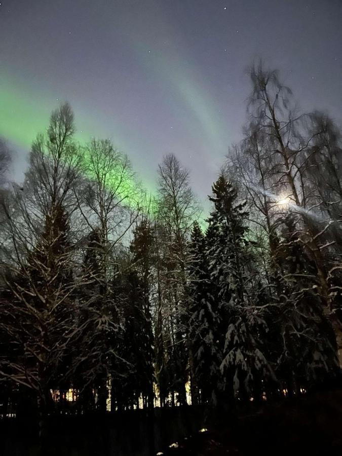 Own Private Room In A Big House! Lulea Bagian luar foto